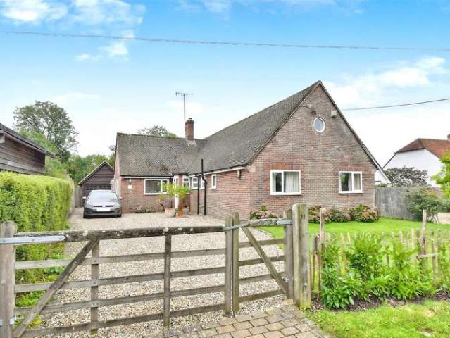 Bungalow for sale in Wittersham, Bridgefield