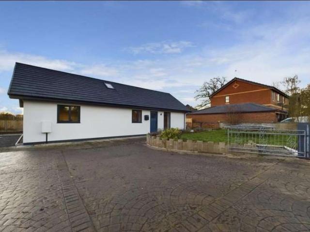 Bungalow for sale in Wrexham, Park Lane