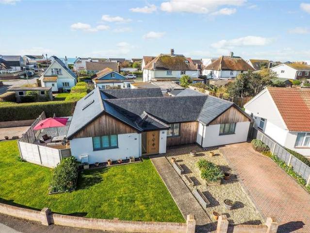 Bungalow for sale in Littlecote, West Sussex