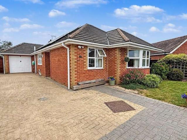 Bungalow for sale in Ashurst Bridge, Hampshire