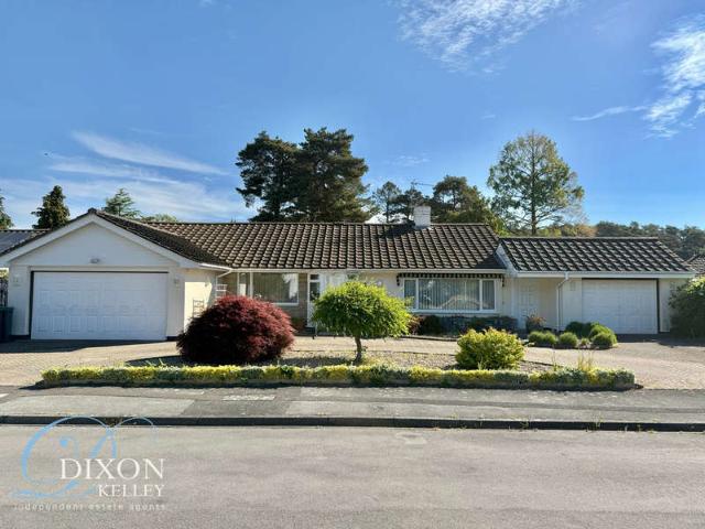 Bungalow for sale in Tricketts Cross, Ferndown