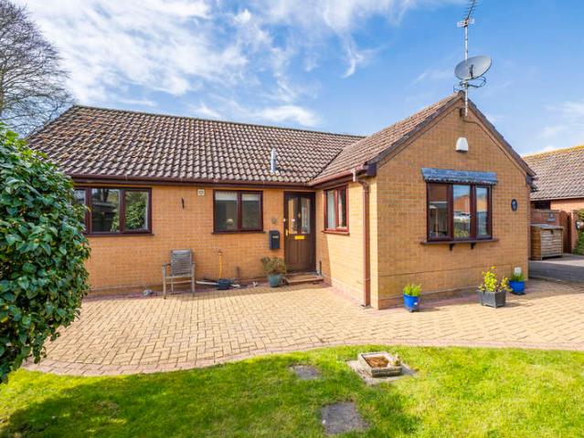 Bungalow for sale in Long Melford, Babergh