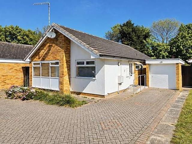 Bungalow for sale in West End, The Bridge
