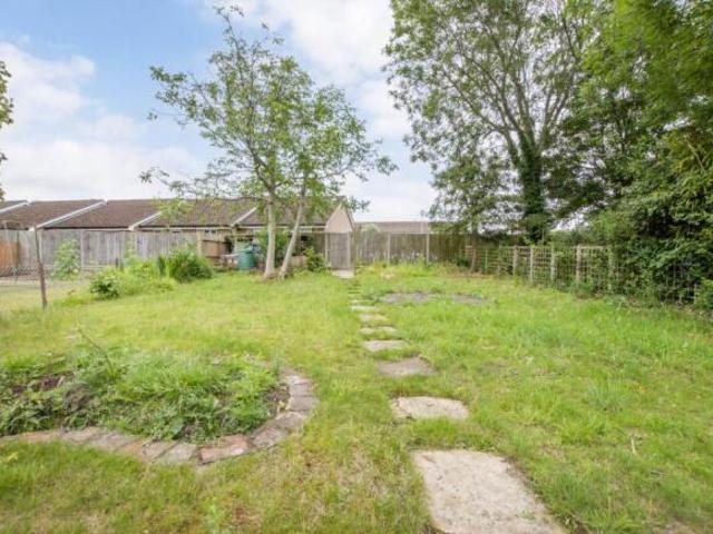 Bungalow for rent in Crostwick, Norfolk