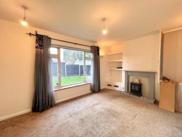 Bungalow for rent in Hardingstone, West Northamptonshire