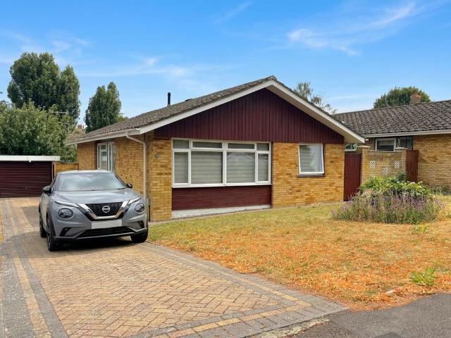 Bungalow for sale in Willian, Letchworth