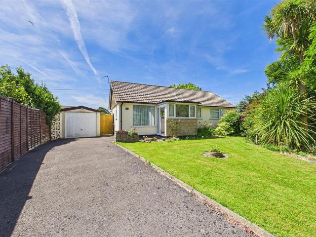 Bungalow for sale in West End, Clevedon