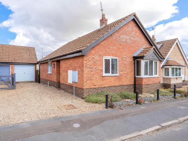 Bungalow for sale in Crostwick, Norfolk
