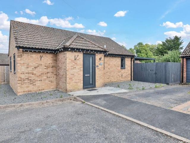 Bungalow for sale in Barway, Cambridgeshire