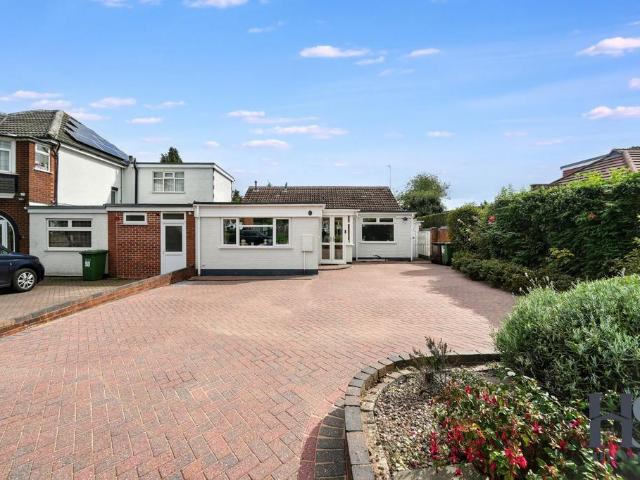 Bungalow for sale in Shirley, West Midlands