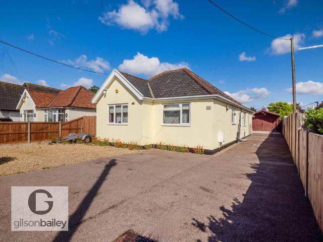 Bungalow for sale in New Rackheath, Crostwick