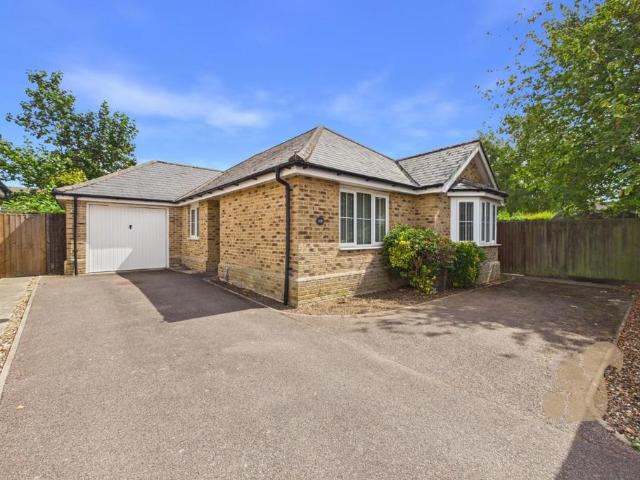 Bungalow for sale in Fordham Heath, Essex
