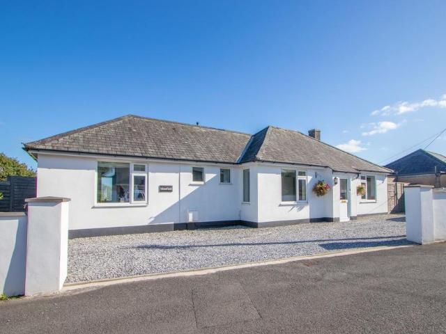 Bungalow for sale in Weir Quay, Devon