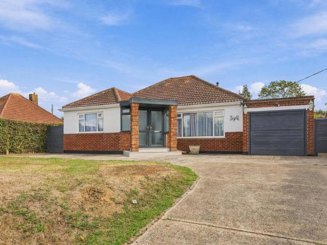 Bungalow for sale in Bowers Gifford and North Benfleet, Bowers Gifford