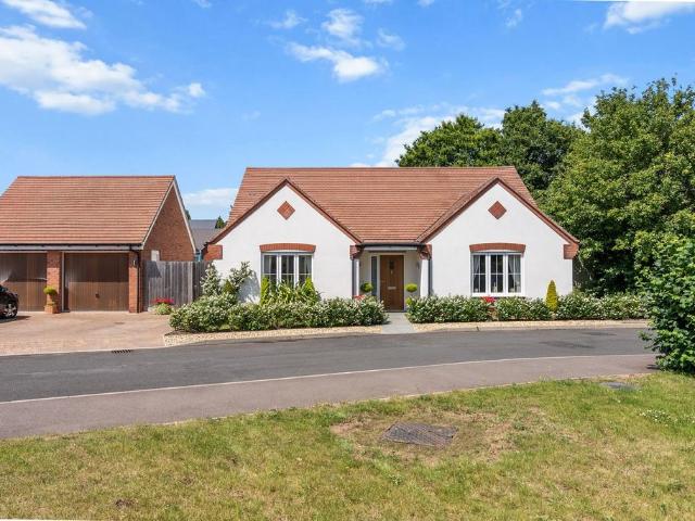 Bungalow for sale in Eckington, Crookhill