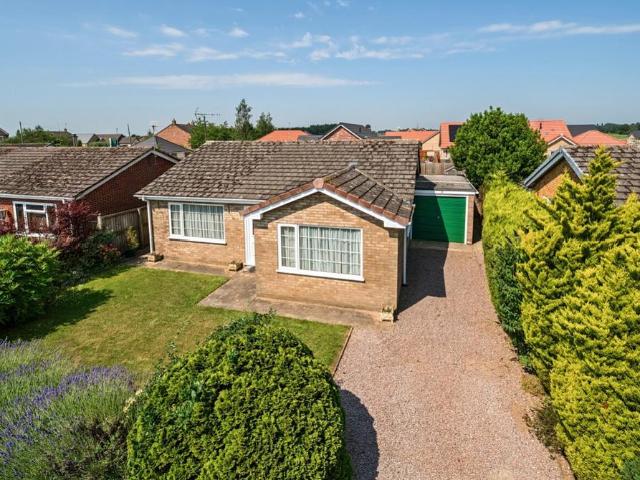 Bungalow for sale in Gosberton Clough, Lincolnshire