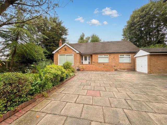 Bungalow for sale in Moorside, Salford
