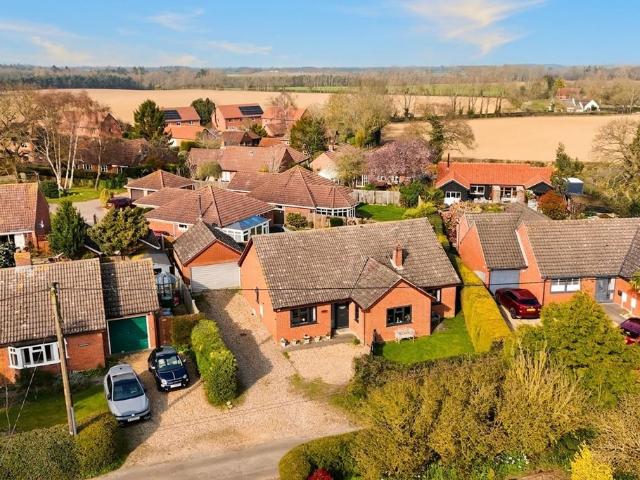 Bungalow for sale in Hemblington, Crostwick