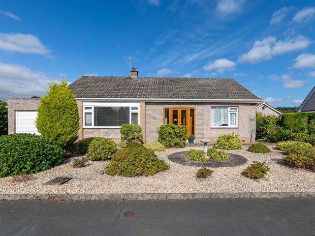 Bungalow for sale in New Scone, Scotland