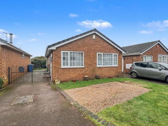 Bungalow for sale in Potters Corner, East Midlands