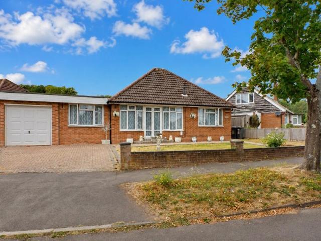 Bungalow for sale in Spring Vale, Hampshire