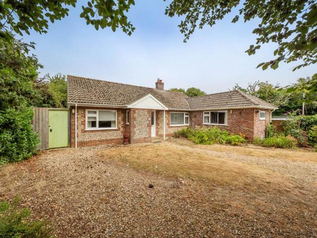 Bungalow for sale in Comers, Norfolk