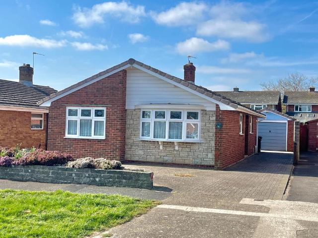 Bungalow for sale in Rowner, Gosport