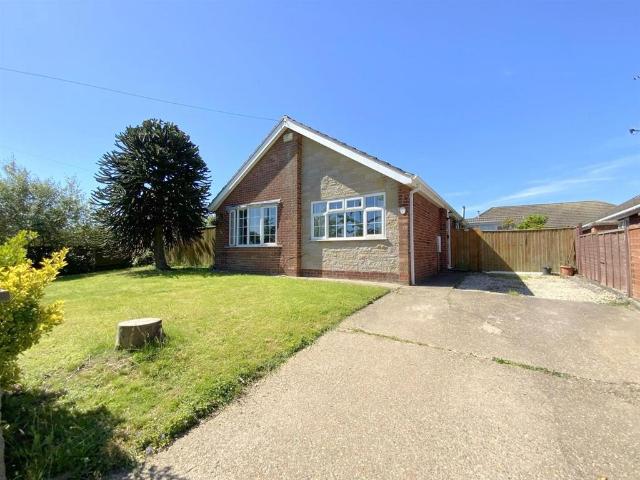 Bungalow for sale in Waltham