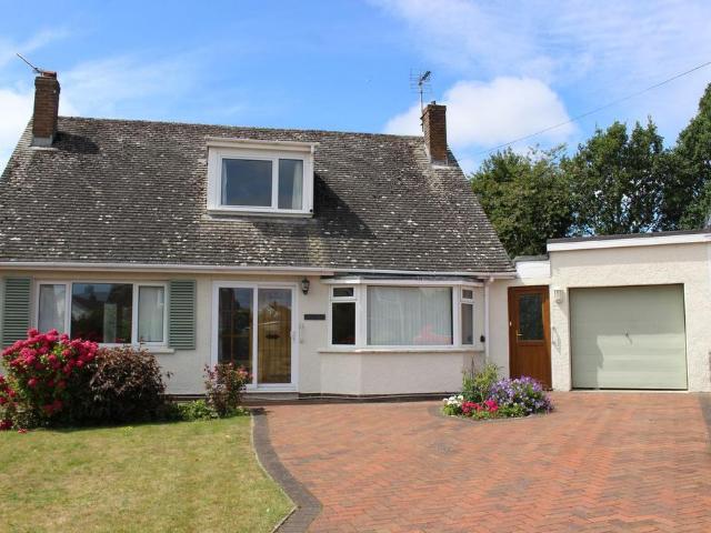 Bungalow for sale in Llantwit Major, Wales