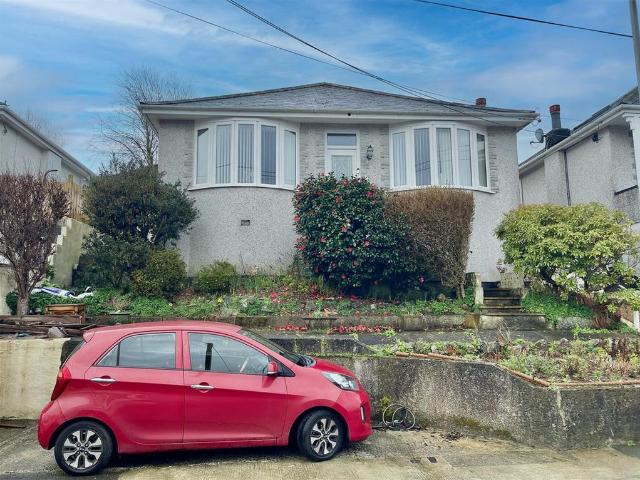 Bungalow for sale in Mount Wise