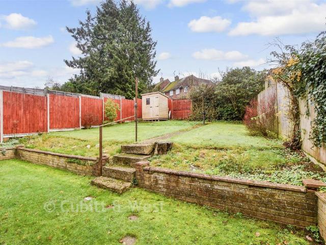 Bungalow for sale in Fole, Surrey
