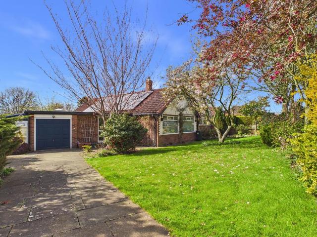 Bungalow for sale in Upton-by-Chester, Two Mills