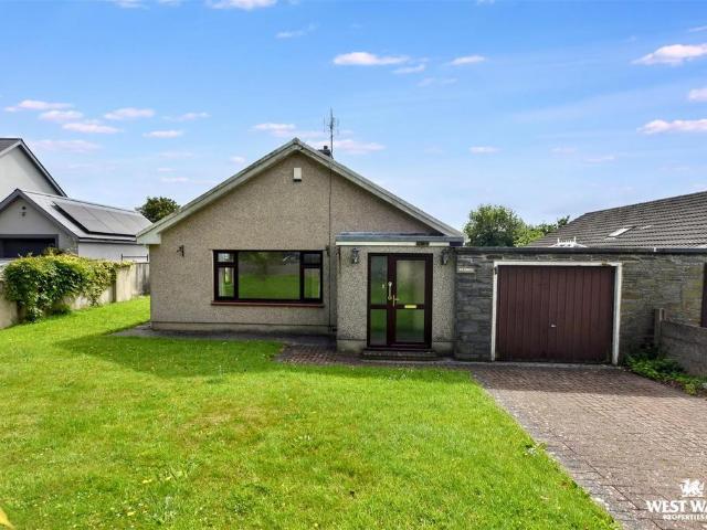 Bungalow for sale in Carew, Wales