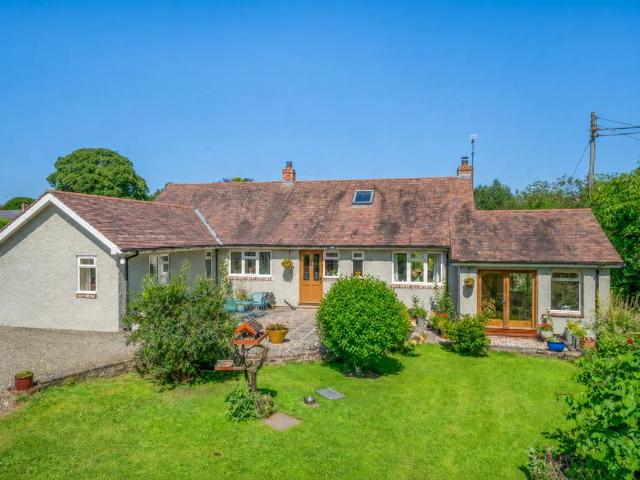 Bungalow for sale in Ashford Carbonell, Shropshire