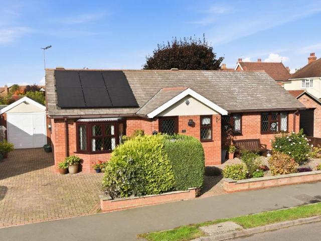 Bungalow for sale in Broom, Stratford-on-Avon