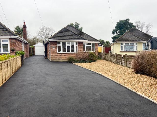 Bungalow for sale in Ashurst Bridge, Hampshire