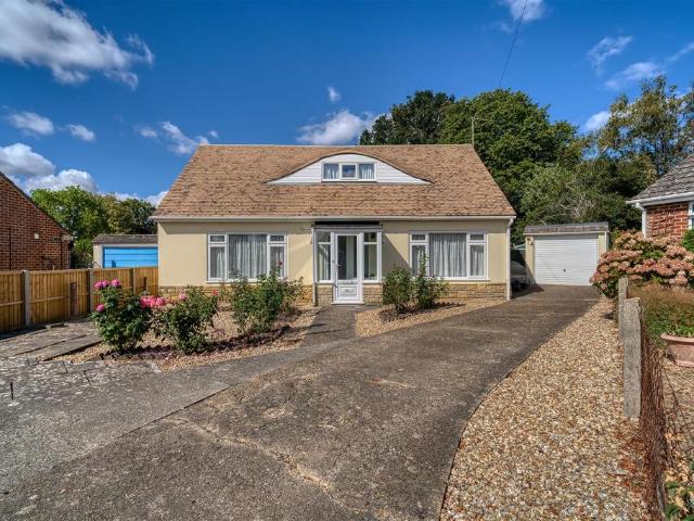Bungalow for sale in Marnhull, East Dorset
