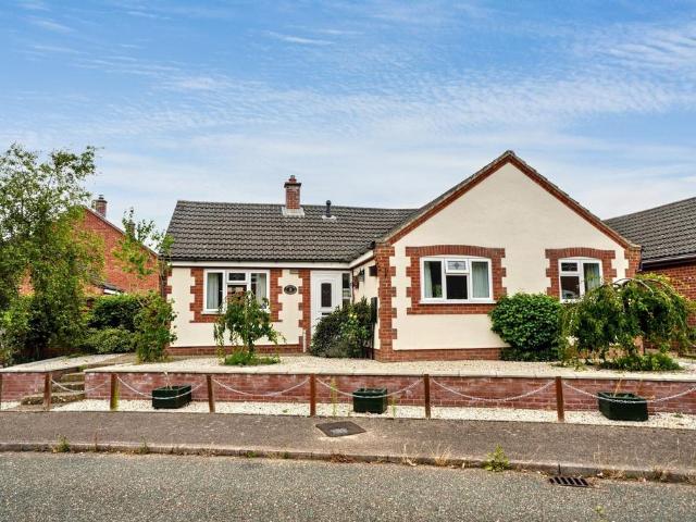 Bungalow for sale in Comers, Norfolk