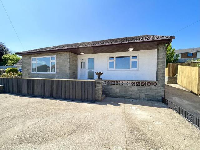 Bungalow for sale in Hirwaun