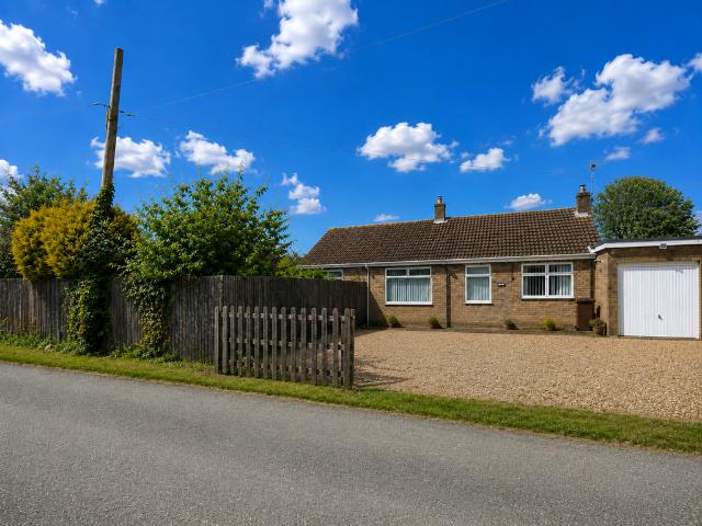 Bungalow for sale in Holbeach CP, Gosberton Clough