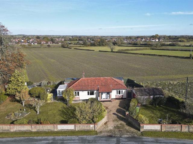 Bungalow for sale in Dickleburgh and Rushall, Burgh St Peter