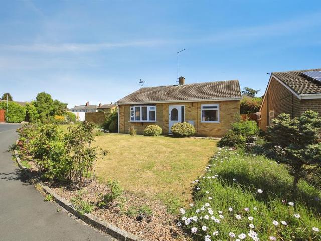 Bungalow for sale in Yaxley, Huntingdon