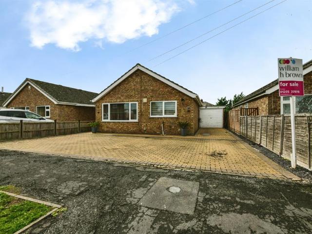 Bungalow for sale in Staniland, Boston