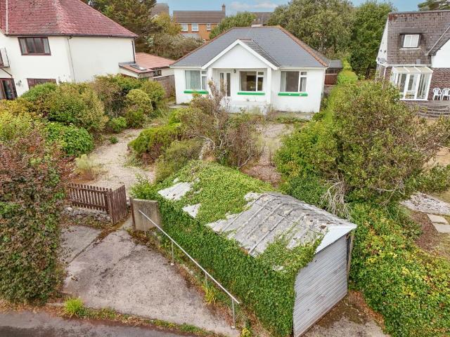 Bungalow for sale in Three Beaches, Paignton