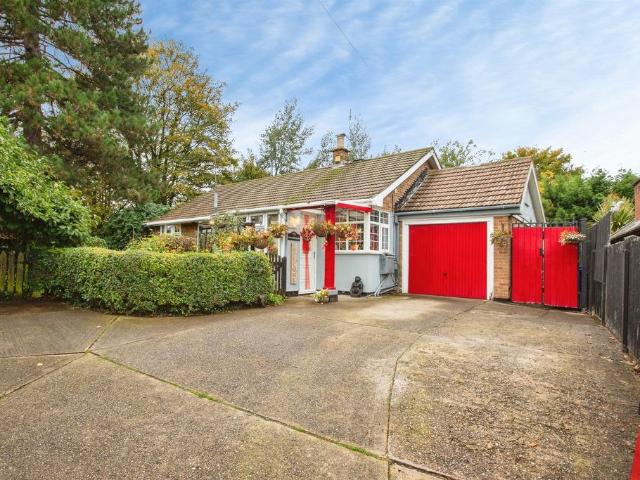 Bungalow for sale in Mansfield Woodhouse, Mansfield