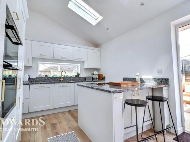 Bungalow for sale in Stokesby, Norfolk