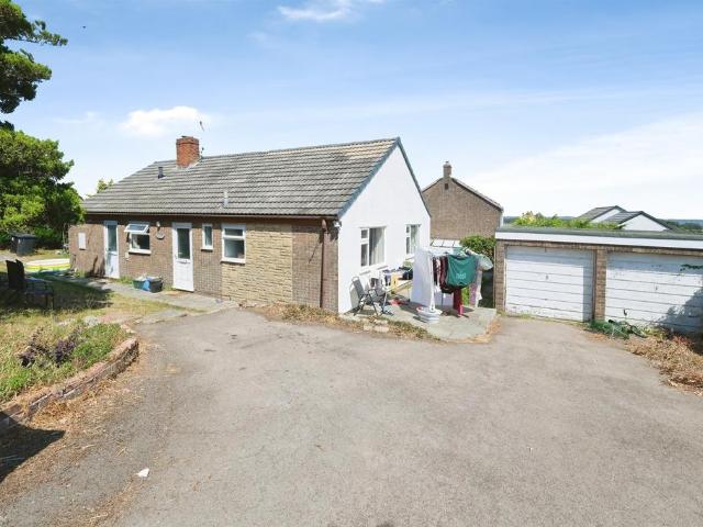 Bungalow for sale in Coldharbour, Bromsberrow Heath