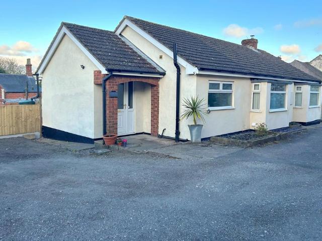 Bungalow for sale in Belleau, Lincolnshire