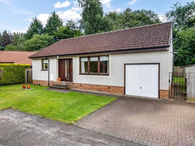 Bungalow for sale in Luncarty, Scotland