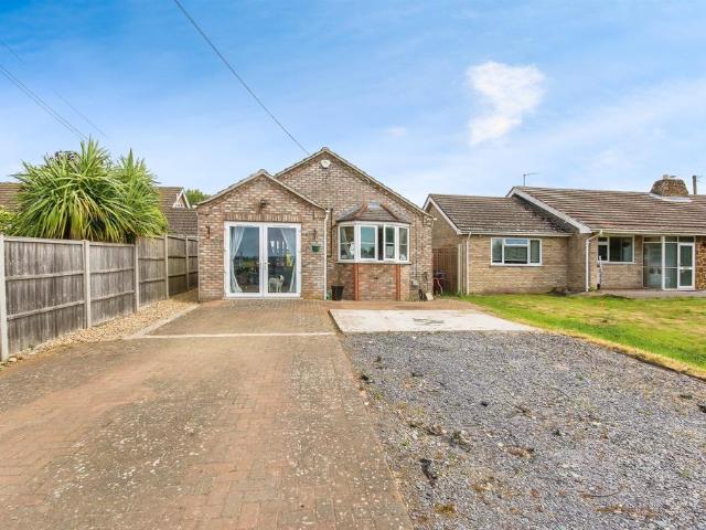 Bungalow for sale in Four Gotes, Cambridgeshire